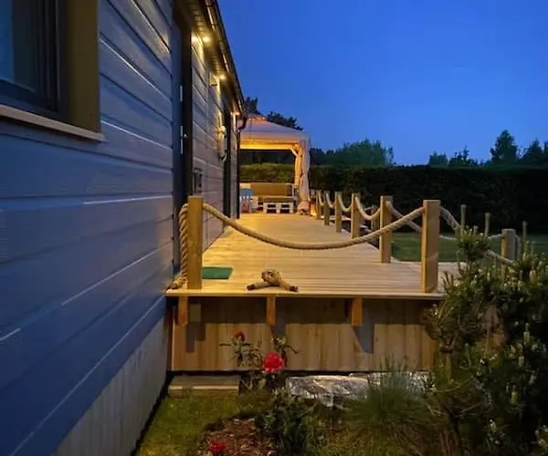 بيت خشبي Miejsce Bez Nazwy *