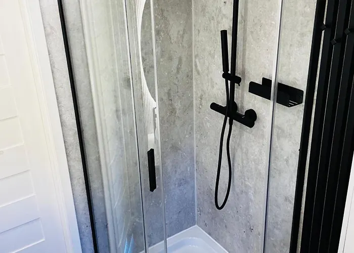 Miejsce Bez Nazwy بيت خشبي دمبكي